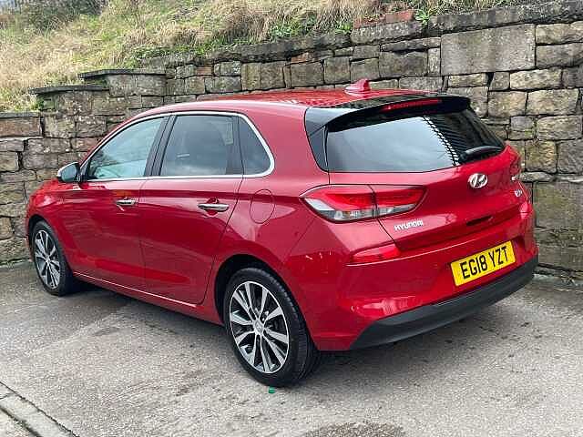 Hyundai i30 1.6 CRDi Premium 5dr DCT