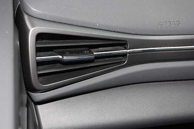 Hyundai Ioniq 1.6 GDi Hybrid Premium 5dr DCT