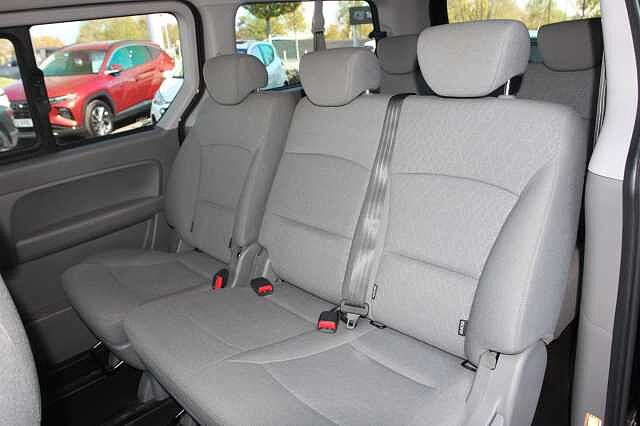 Hyundai i800 2.5 CRDi SE Nav 5dr