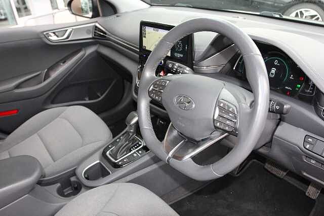 Hyundai IONIQ 1.6 GDi Hybrid 1st Edition 5dr DCT