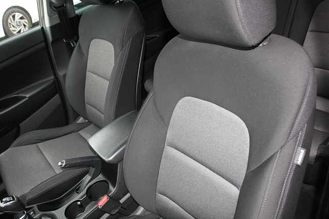 Hyundai TUCSON 1.6 GDi SE Nav 5dr 2WD