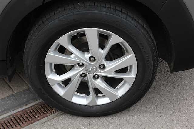 Hyundai TUCSON 1.6 GDi SE Nav 5dr 2WD