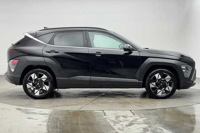 Hyundai KONA 1.6 Hybrid 129 Ultimate 5dr DCT Black