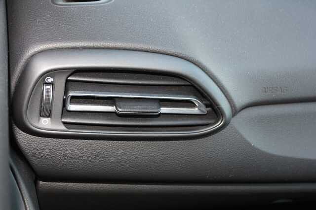 Hyundai i30 1.0T GDi SE Connect 5dr