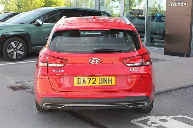 Hyundai i30 1.0T GDi SE Connect 5dr