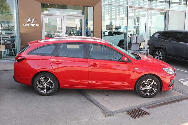 Hyundai i30 1.0T GDi SE Connect 5dr
