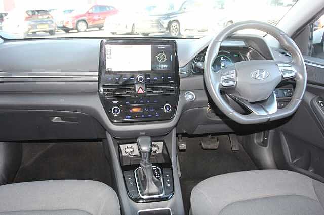 Hyundai IONIQ 1.6 GDi Hybrid Premium 5dr DCT