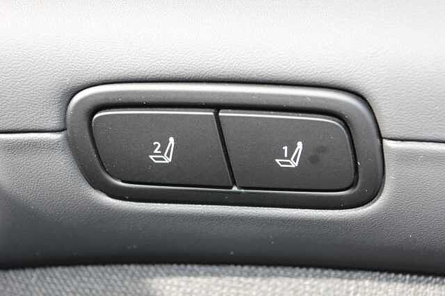 Hyundai TUCSON 1.6T 239 Hybrid Ultimate 5dr Auto Silver