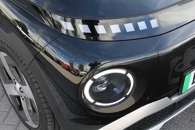 Hyundai INSTER 85kW 02 49kWh 5dr Auto Black
