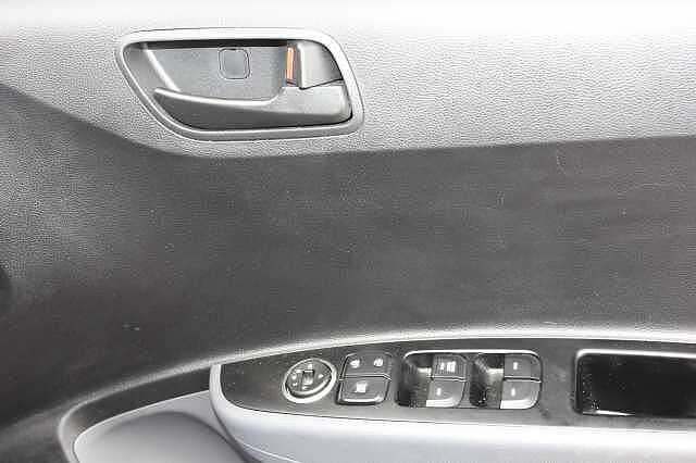 Hyundai i10 1.2 SE 5dr