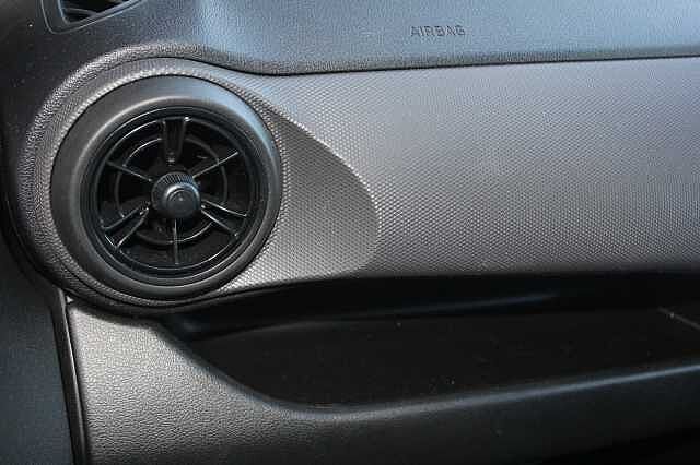 Hyundai i10 1.0 MPi SE Connect 5dr