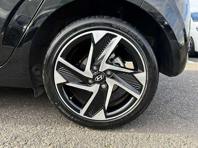 Hyundai I10 1.0 Premium Hatchback 5dr Petrol Auto Euro 6 (s/s) (63 ps) Black