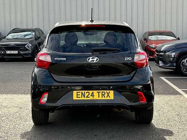 Hyundai I10 1.0 Premium Hatchback 5dr Petrol Auto Euro 6 (s/s) (63 ps) Black
