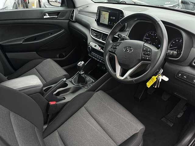 Hyundai TUCSON 1.6 GDi SE Nav SUV 5dr Petrol Manual Euro 6 (s/s) (132 ps)