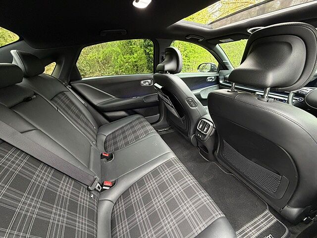 Hyundai IONIQ 6 IONIQ E(325ps) First Edition 77kWh(Dual Motor) AWD