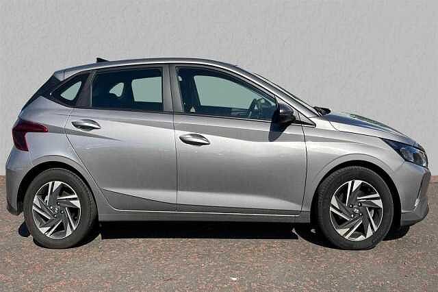Hyundai I20 1.0 T-GDi 100ps SE Connect 48 Volt Hybrid DCT Brass