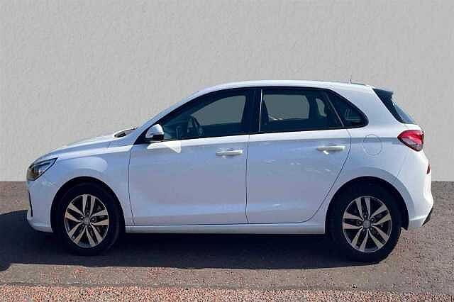 Hyundai i30 New Generation i30 1.0 T-GDi (120ps) SE