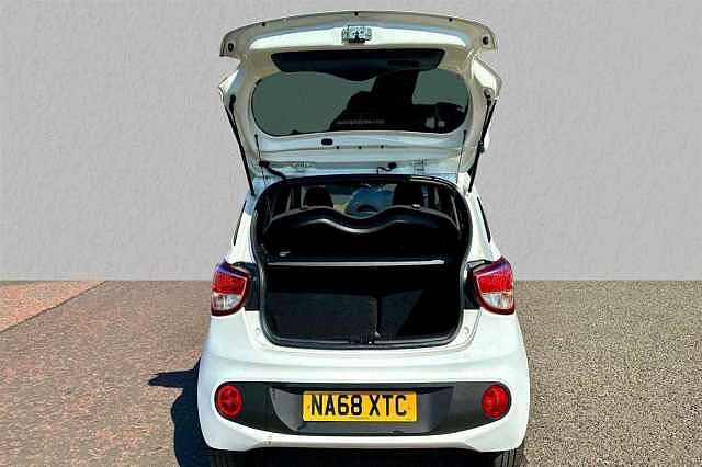 Hyundai I10 1.0 Go SE 5 Door Polar White