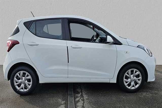 Hyundai i10 1.0 SE 5 Door