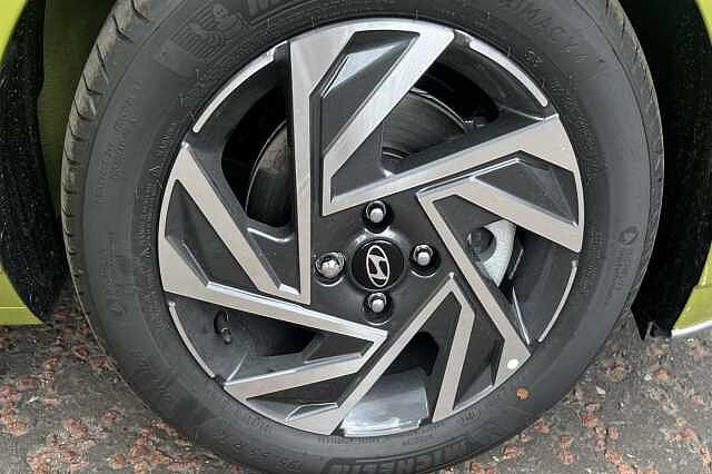 Hyundai I20 1.0 T-GDi (100ps) Advance Metallic - Lucid lime