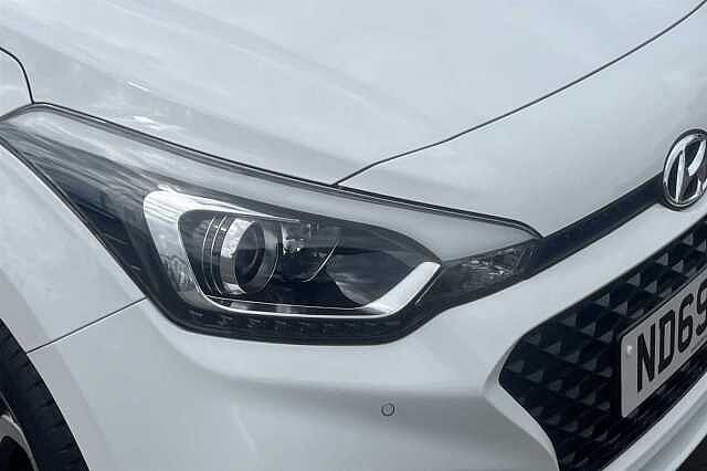 Hyundai I20 1.0 T-GDi Premium Nav (100ps) 5 Door HB White