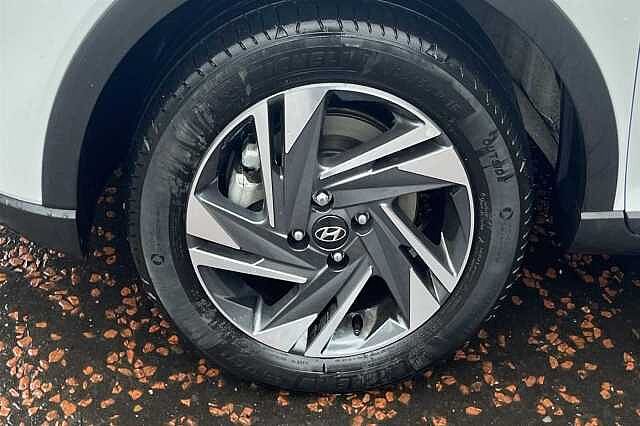 Hyundai BAYON 1.0 T-GDi 100ps SE Connect 48 Volt MHEV DCT Special solid - Atlas white