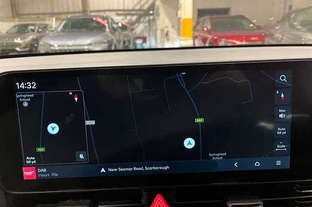 Hyundai IONIQ 5 84kWh Premium Hatchback 5dr Electric Auto (228 ps) White