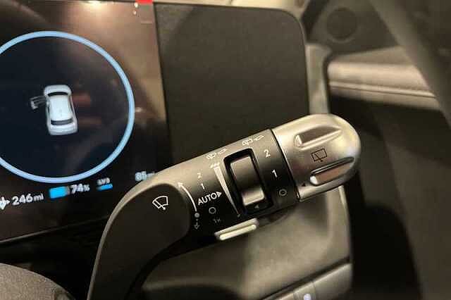 Hyundai IONIQ 5 84kWh Premium Hatchback 5dr Electric Auto (228 ps) White