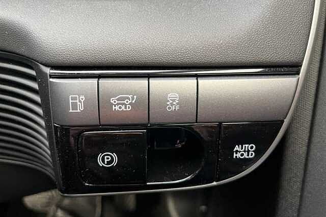 Hyundai IONIQ 5 84kWh Premium Hatchback 5dr Electric Auto (228 ps) White