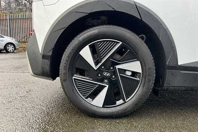 Hyundai IONIQ 5 84kWh Premium Hatchback 5dr Electric Auto (228 ps) White