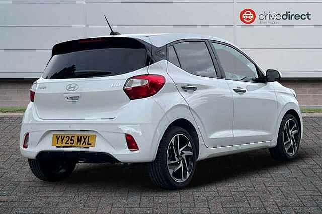 Hyundai I10 1.0 Premium Hatchback 5dr Petrol Auto Euro 6 (s/s) (63 ps) White