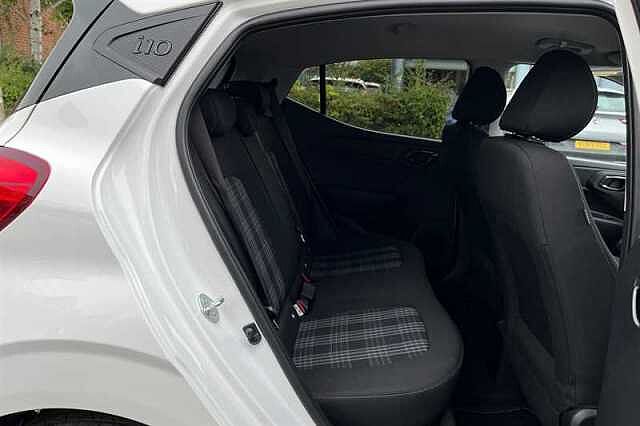 Hyundai I10 1.0 Premium Hatchback 5dr Petrol Auto Euro 6 (s/s) (63 ps) White