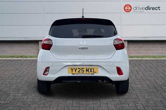 Hyundai I10 1.0 Premium Hatchback 5dr Petrol Auto Euro 6 (s/s) (63 ps) White