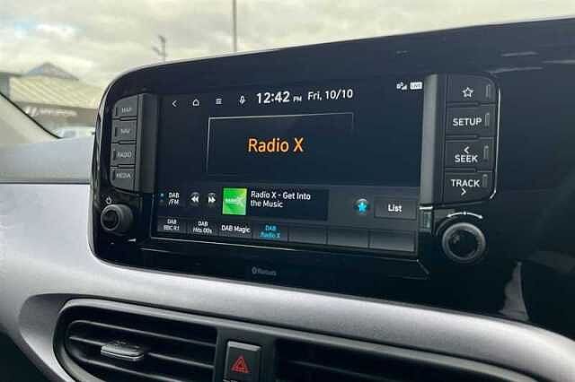 Hyundai I10 1.2 Premium Hatchback 5dr Petrol Auto Euro 6 (s/s) (79 ps) Green