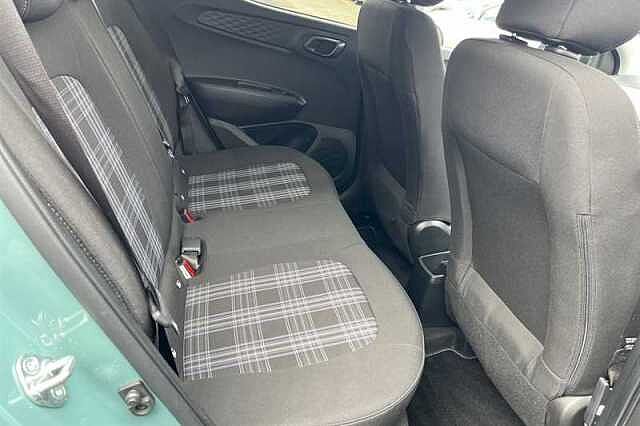 Hyundai I10 1.2 Premium Hatchback 5dr Petrol Auto Euro 6 (s/s) (79 ps) Green