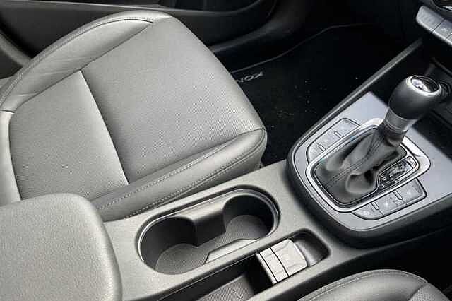 Hyundai KONA 1.6 h-GDi Ultimate SUV 5dr Petrol Hybrid DCT Euro 6 (s/s) (141 ps) Black