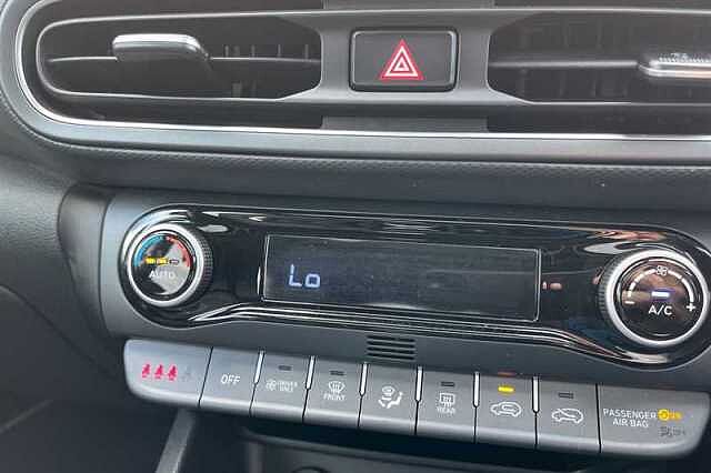 Hyundai KONA 1.6 h-GDi Ultimate SUV 5dr Petrol Hybrid DCT Euro 6 (s/s) (141 ps) Black