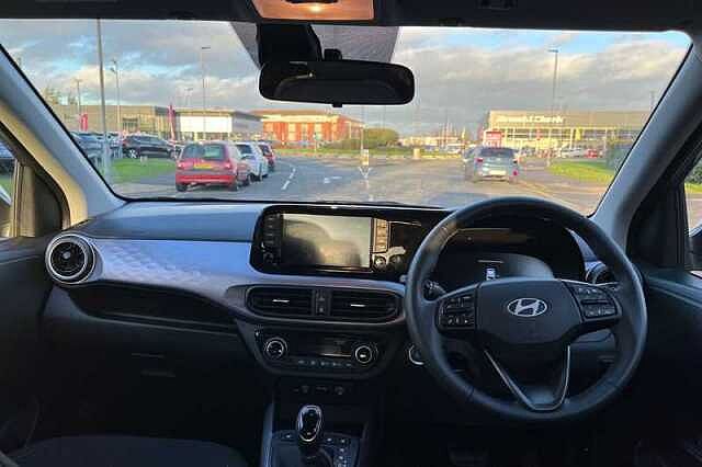 Hyundai I10 1.2 Premium Hatchback 5dr Petrol Auto Euro 6 (s/s) (79 ps) Blue