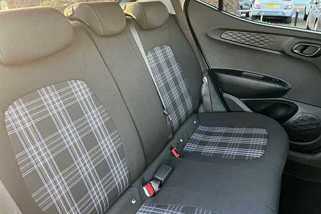 Hyundai I10 1.2 Premium Hatchback 5dr Petrol Auto Euro 6 (s/s) (79 ps) Blue