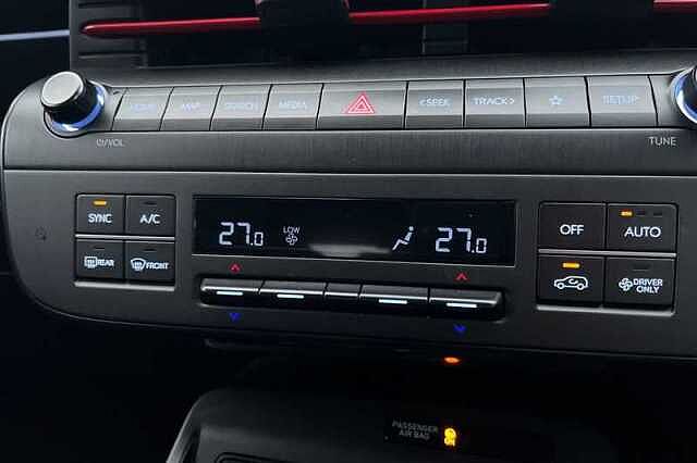 Hyundai KONA 65.4kWh N Line SUV 5dr Electric Auto (218 ps) Silver