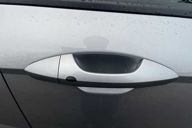 Hyundai KONA 65.4kWh N Line SUV 5dr Electric Auto (218 ps) Silver