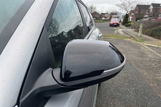 Hyundai KONA 65.4kWh N Line SUV 5dr Electric Auto (218 ps) Silver