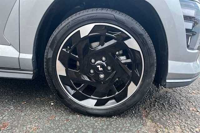 Hyundai KONA 65.4kWh N Line SUV 5dr Electric Auto (218 ps) Silver