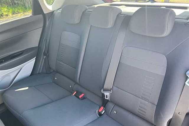 Hyundai BAYON 1.0 T-GDi Tech Line SUV 5dr Petrol Manual Euro 6 (s/s) (90 ps) Red