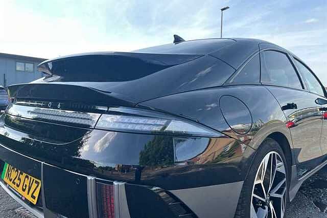 Hyundai IONIQ 6 77.4kWh Ultimate Saloon 4dr Electric Auto (228 ps) Black