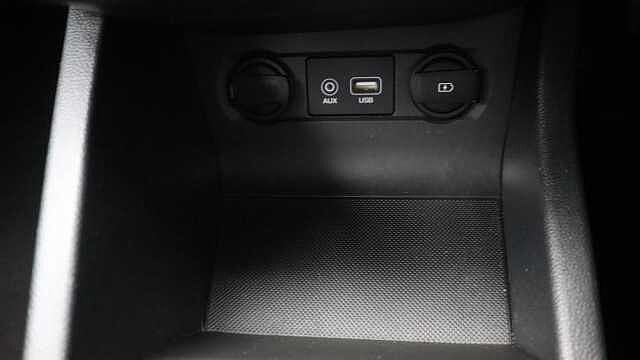 Hyundai i20 1.2 SE Launch Edition Hatchback 5dr Petrol Manual Euro 6 (s/s) (84 ps)