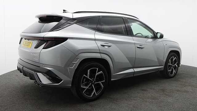 Hyundai TUCSON 1.6 T-GDi N Line S SUV 5dr Petrol Hybrid Auto Euro 6 (s/s) (215 ps) Shimmering Silver