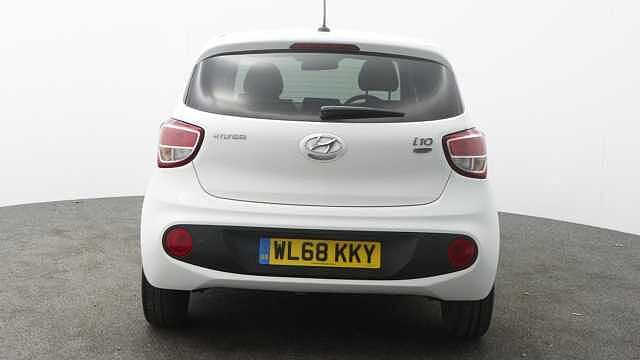 Hyundai I10 1.2 Premium Hatchback 5dr Petrol Manual Euro 6 (87 ps) White