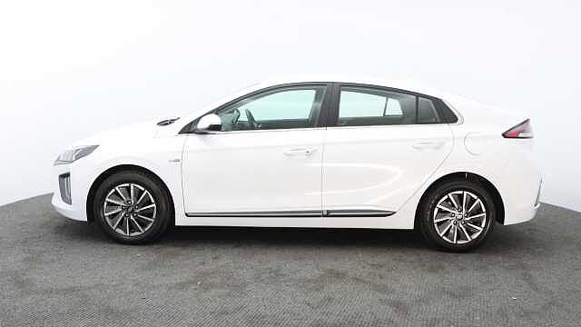Hyundai IONIQ 38.3kWh Premium Hatchback 5dr Electric Auto (136 ps)