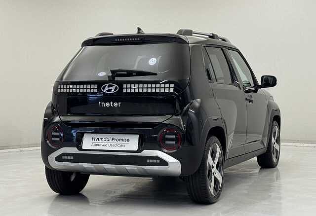 Hyundai INSTER 85kW 02 49kWh 5dr Auto Black